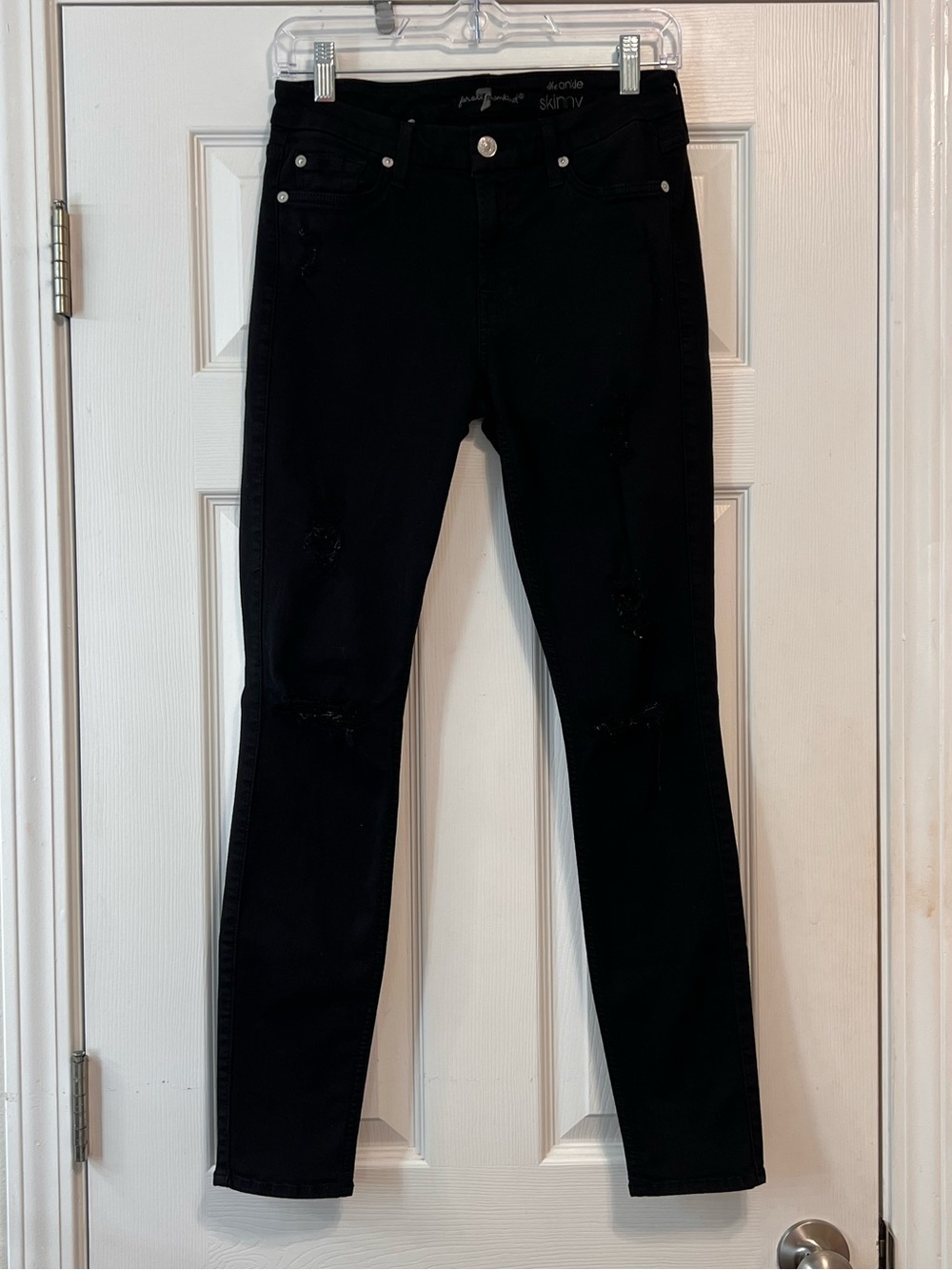 7 For All Mankind Black Distressed Skinny Jeans Size 27 Stretch Denim